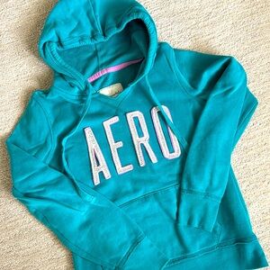 AERO sweater hoodie in green color